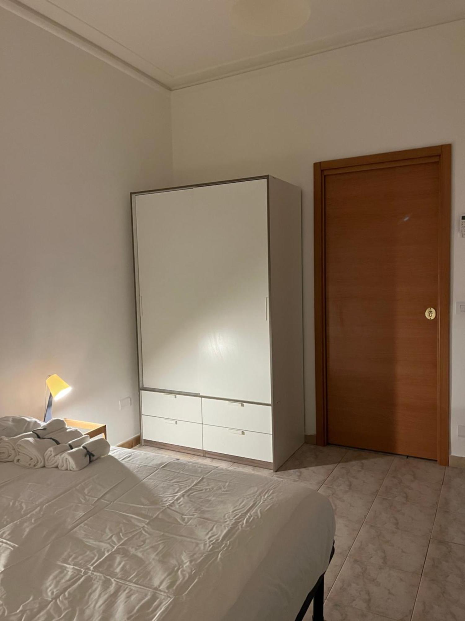 Scalo 71 Guest House Рим Екстериор снимка
