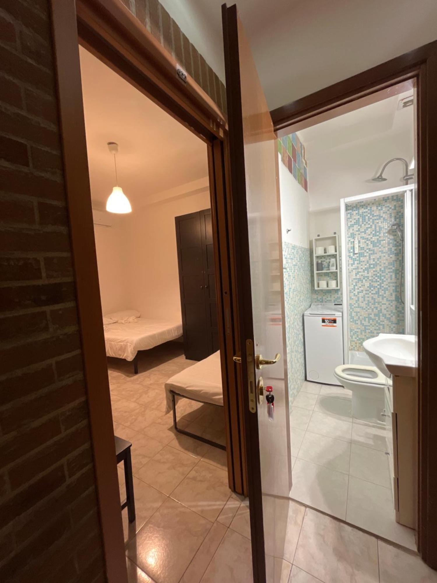 Scalo 71 Guest House Рим Екстериор снимка